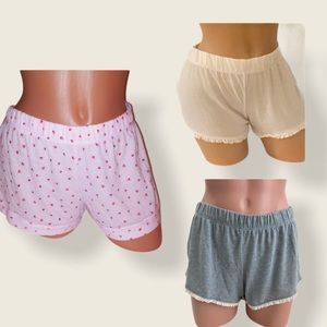 VIctoria Secret Sleep Shorts 3 L Pajama Bottoms.